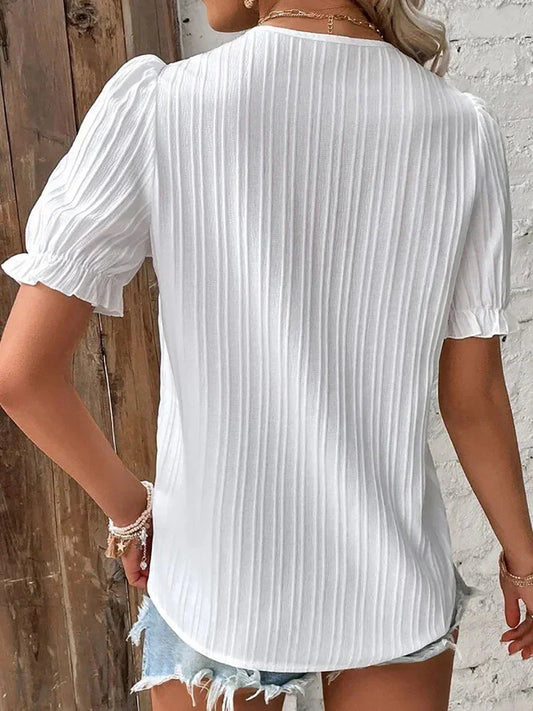Kayla | Refined Blouse with Enchanting Details