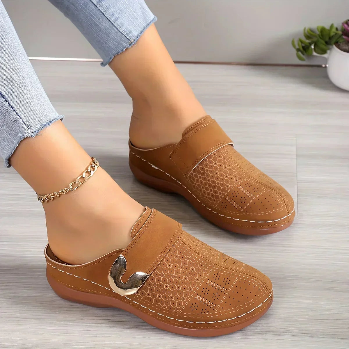 Caroline | Women's Adjustable Wedge Sandals