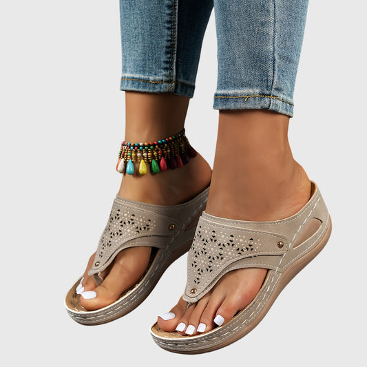 Reagan | Women's Platform Ankle Strap Sandals