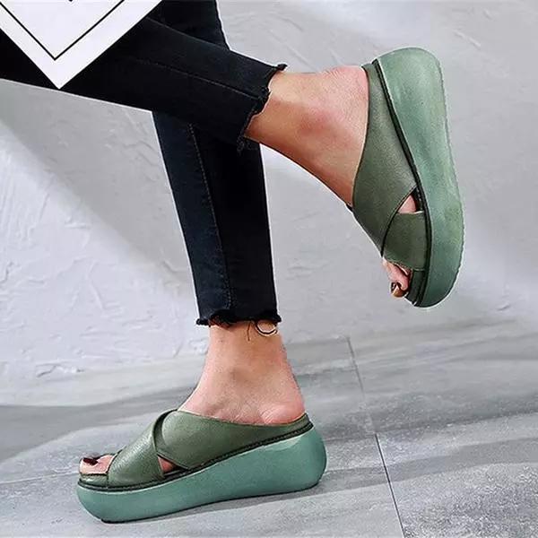Serena | Women's Flat Cushioned Sandals