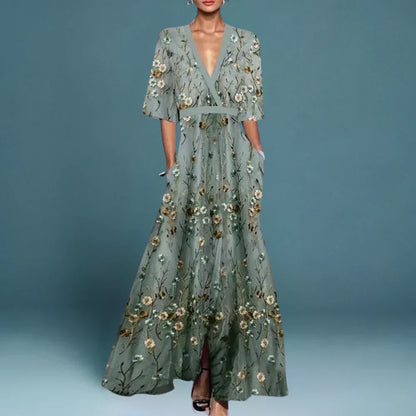 Penelope | Refined Maxi Dress with Floral Pattern