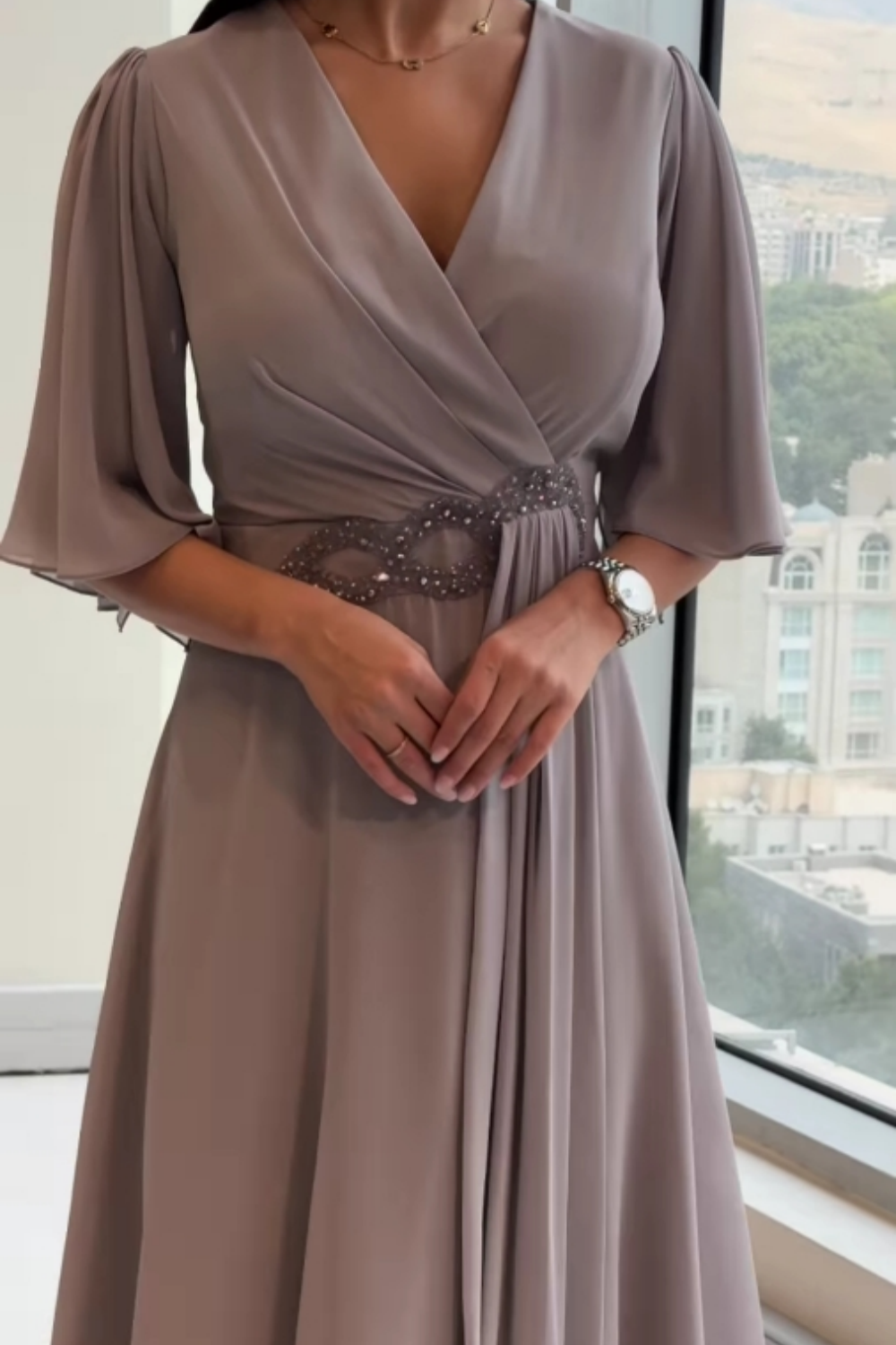 Vanessa | Refined V-neck maxi dress