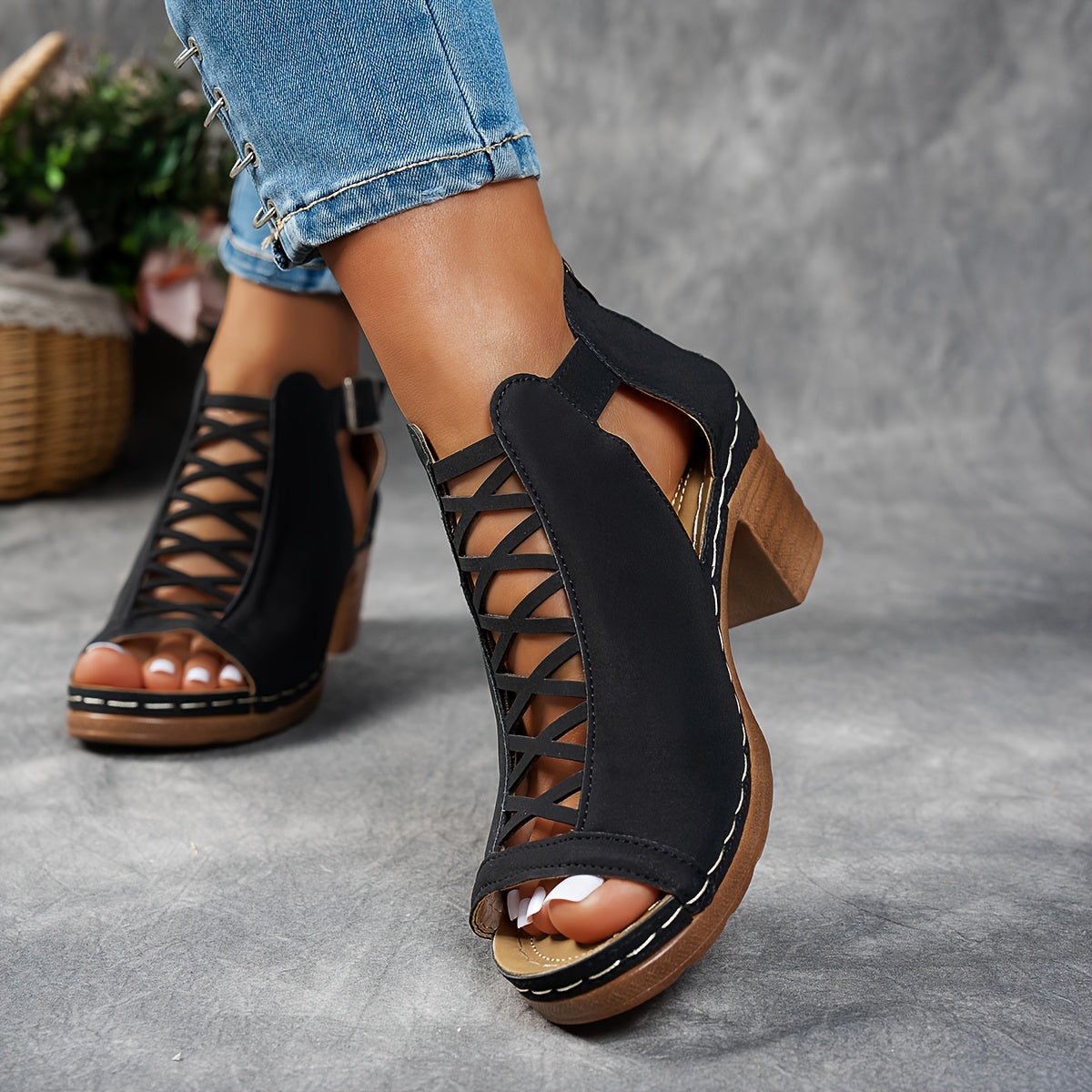 Adriana | Women's Cushioned Adjustable Sandals