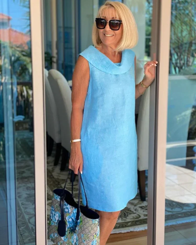 Cassidy | Lightweight Dress with Stylish Neckline