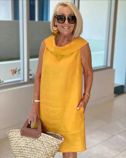 Cassidy | Lightweight Dress with Stylish Neckline