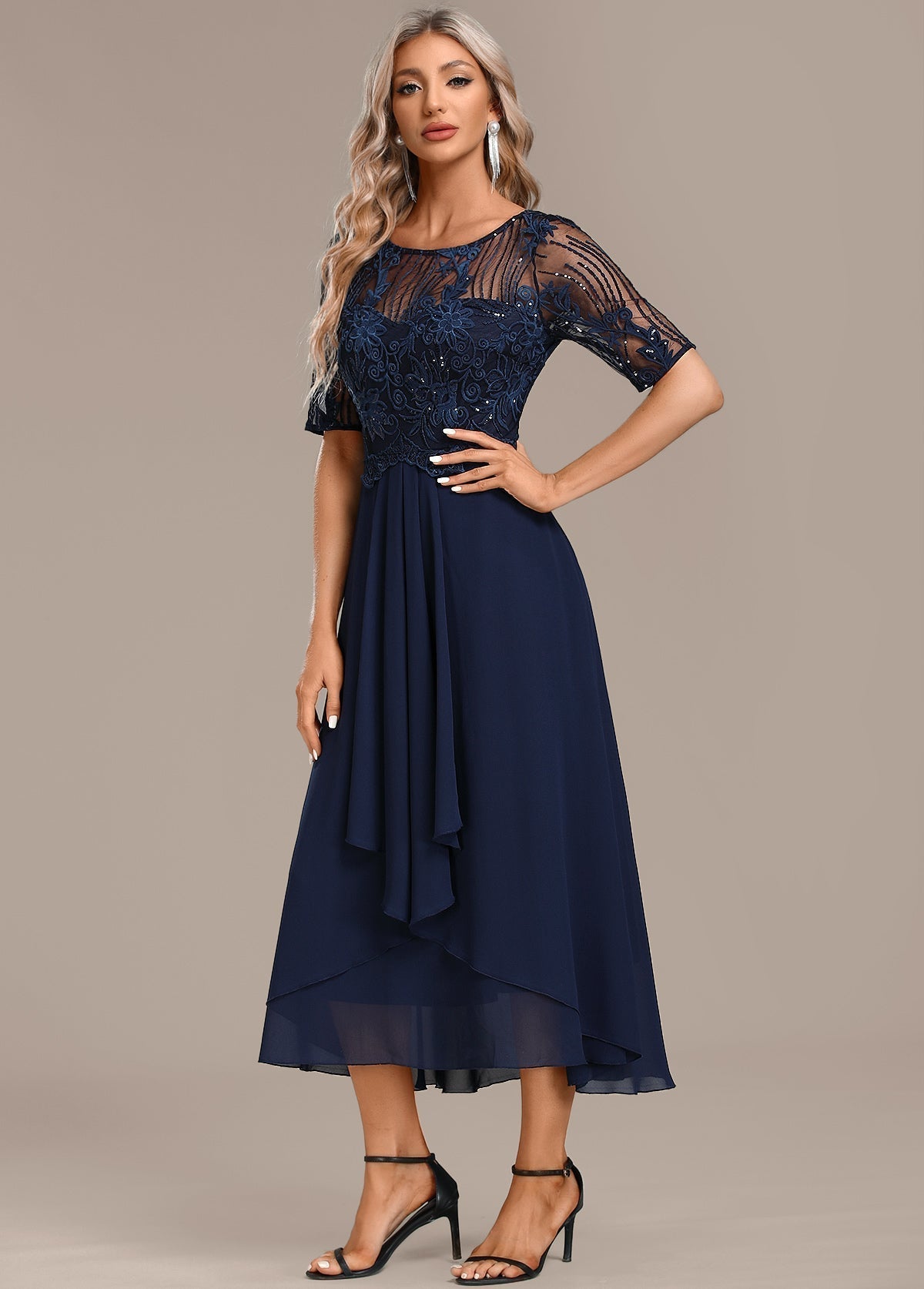 Skylar | Navy Lace Short-Sleeved Round Neck Dress