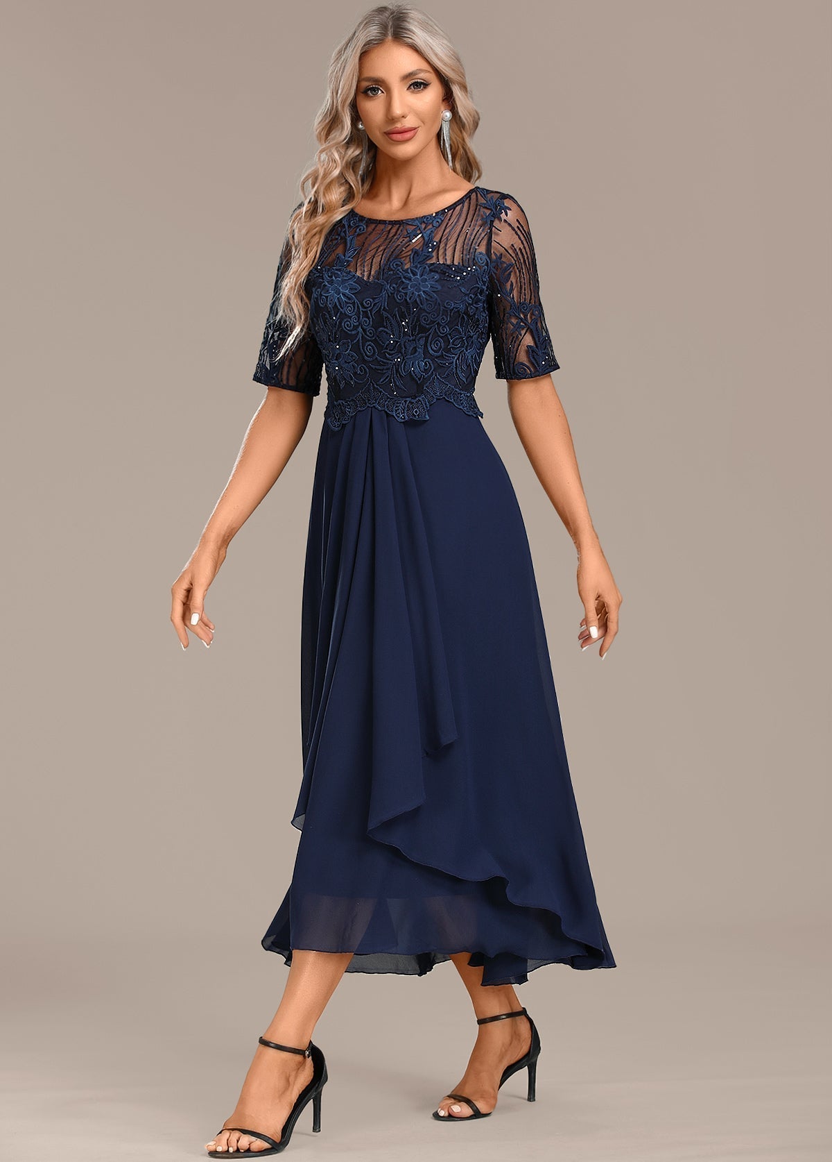 Skylar | Navy Lace Short-Sleeved Round Neck Dress