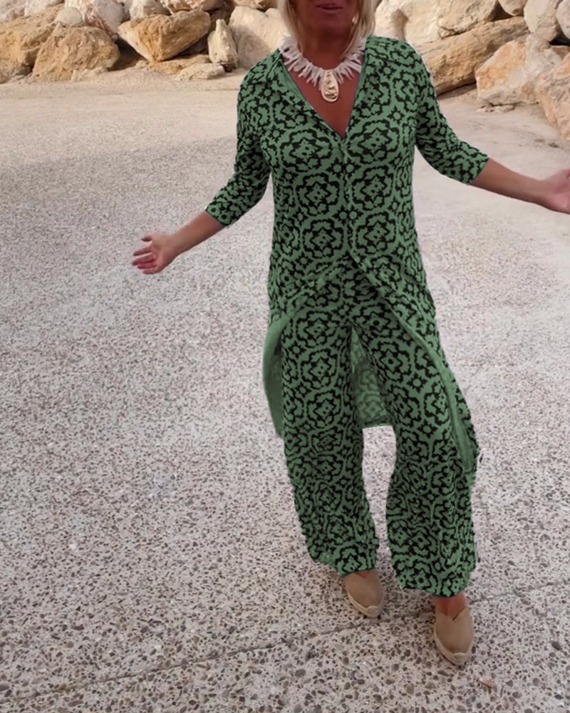 Ruth | Women's Printed Two-Piece Set Blouse and Pants