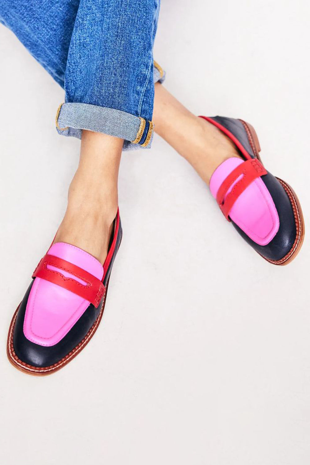 Shannon | Black Loafers with Colored Accent