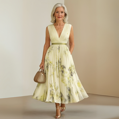 Victoria | Flowy No-Sleeve Summer Maxi Dress