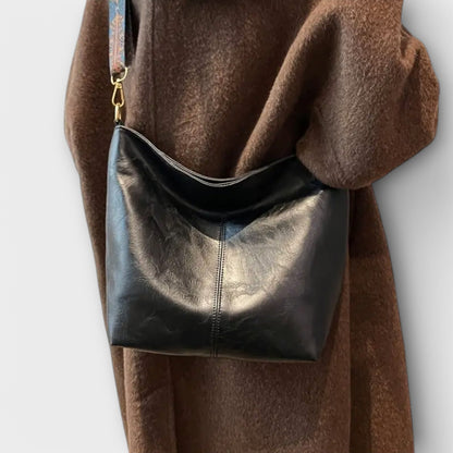 Megan | Shoulder Bag with Distinctive Strap