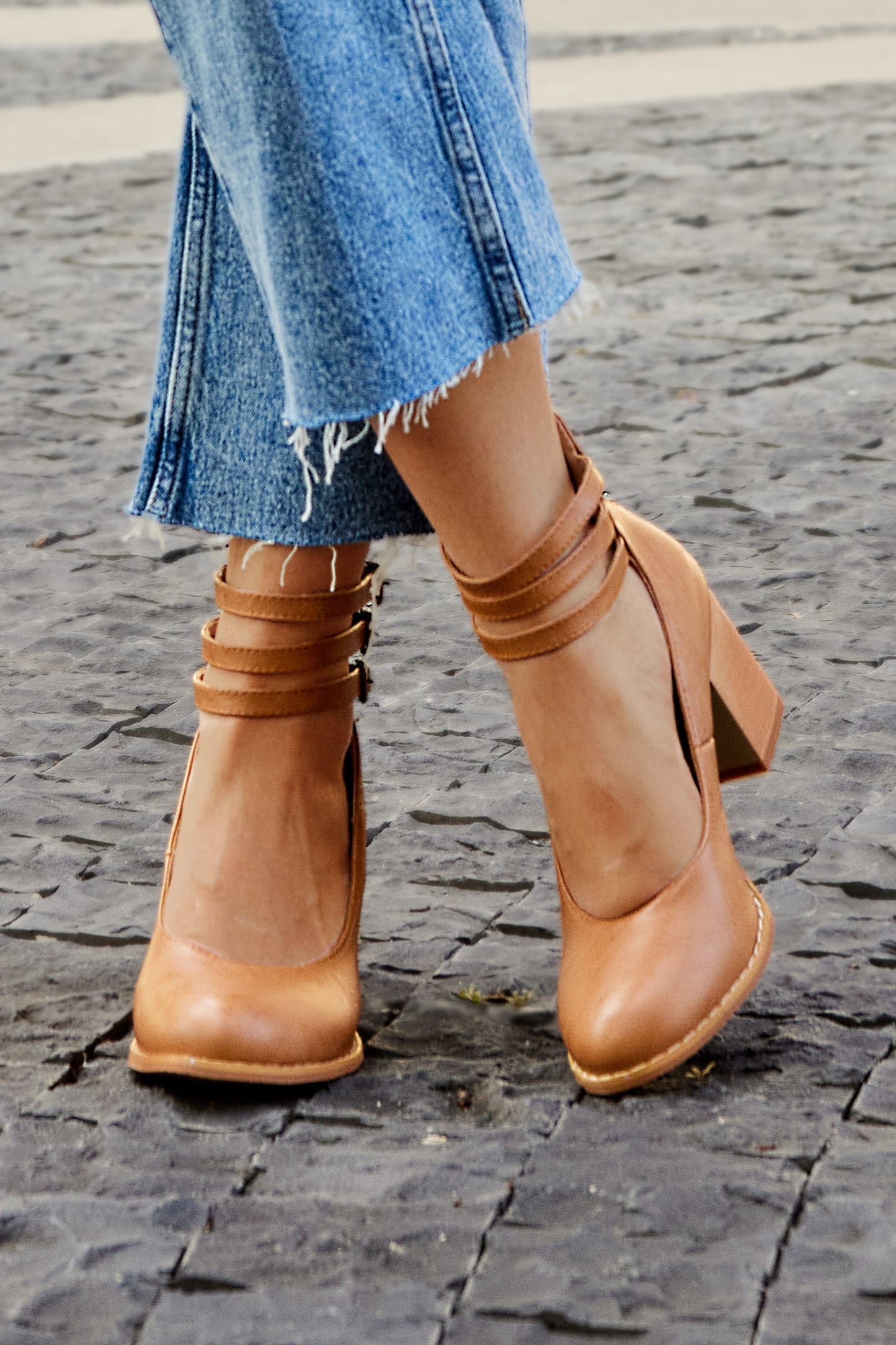 Sharon | Smooth Sandals with Ankle Strap and Thick Heel