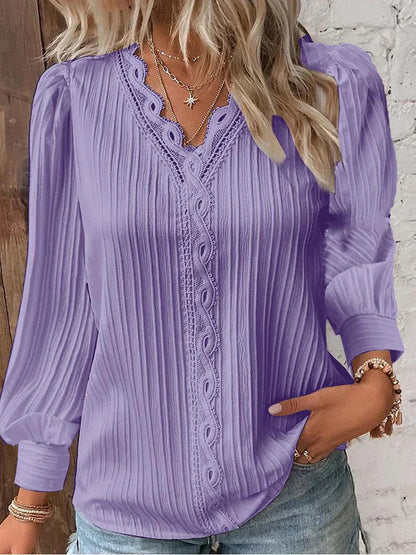 Grace | Blouse with Chiffon and Lace Details