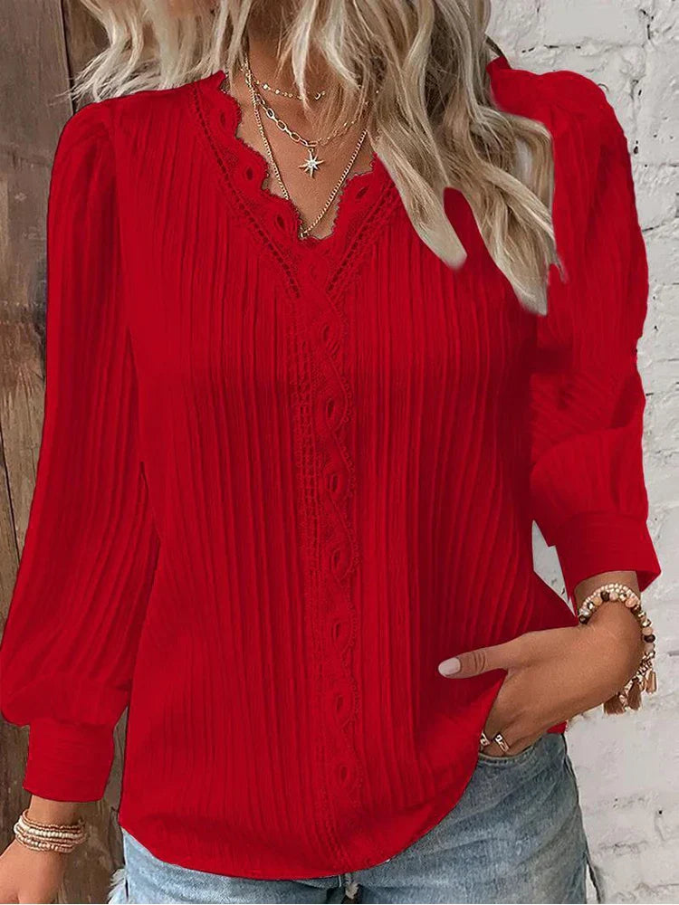 Grace | Blouse with Chiffon and Lace Details