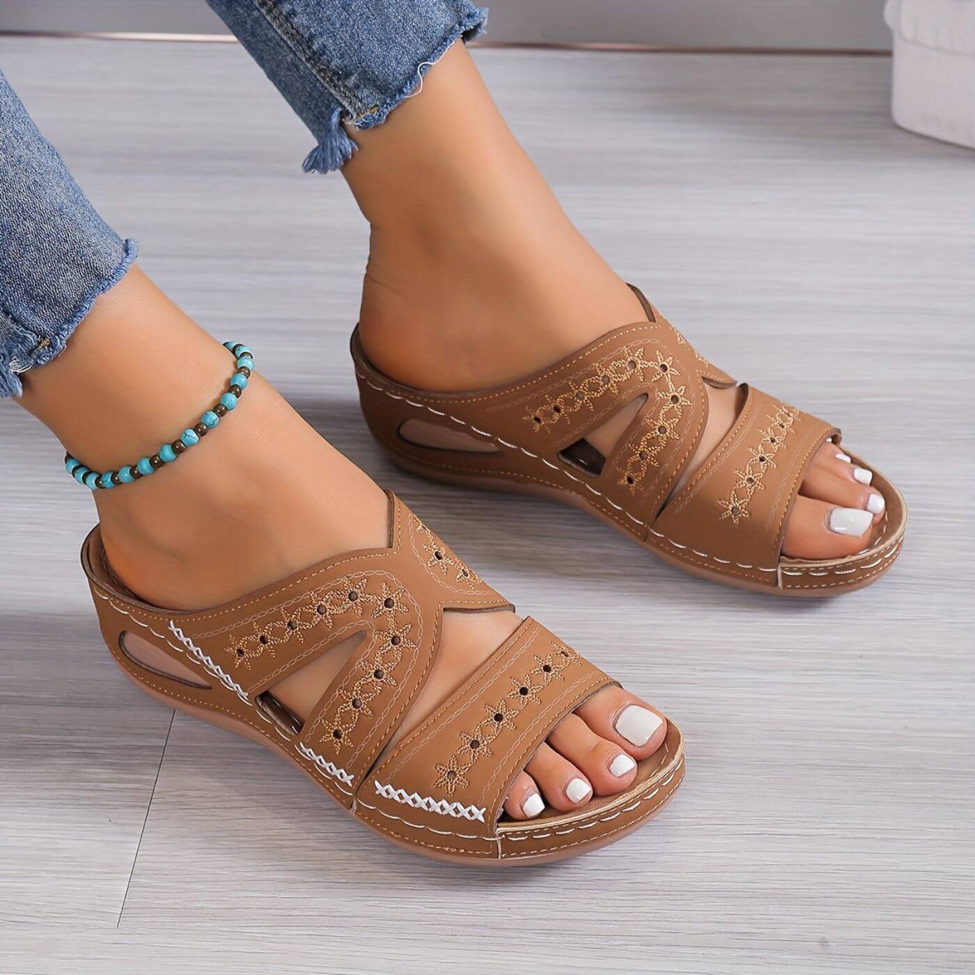 Kathy | Slip-Resistant Orthopedic Sandals