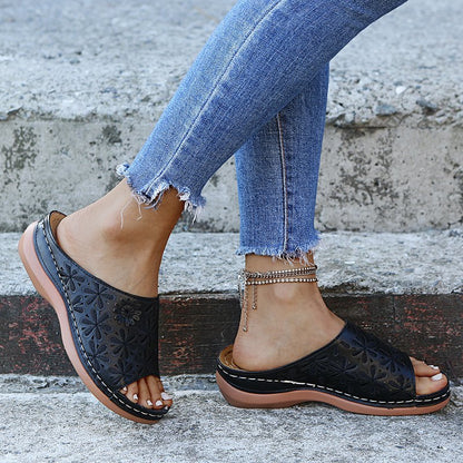 Savannah | Women's Orthopedic Flat Cushioned Sandals for Walking