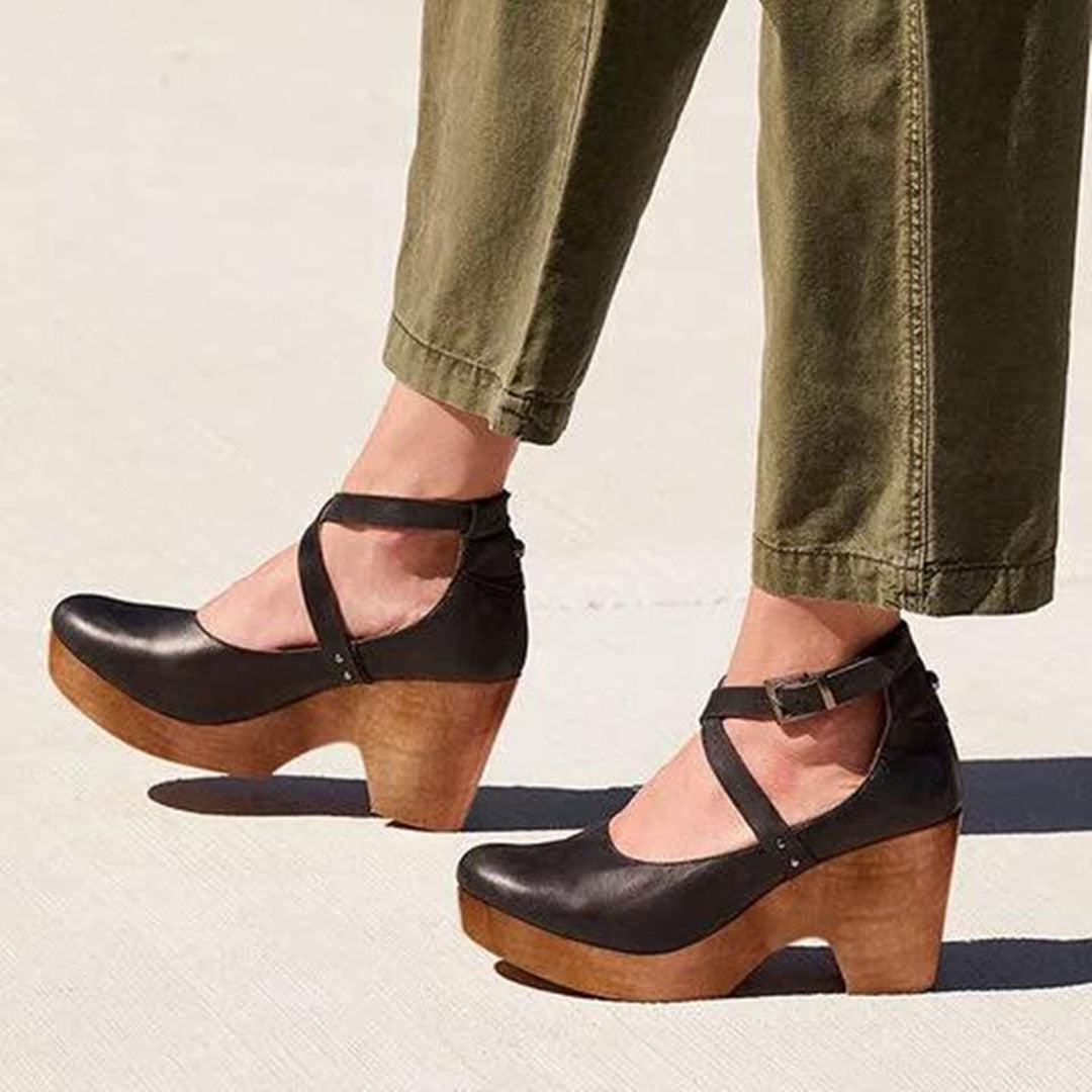 Melissa | Refined Wedge Heels with Closed Toe & Ankle Strap