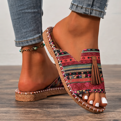 Delilah | Women's Orthopedic Flat Cushioned Sandals