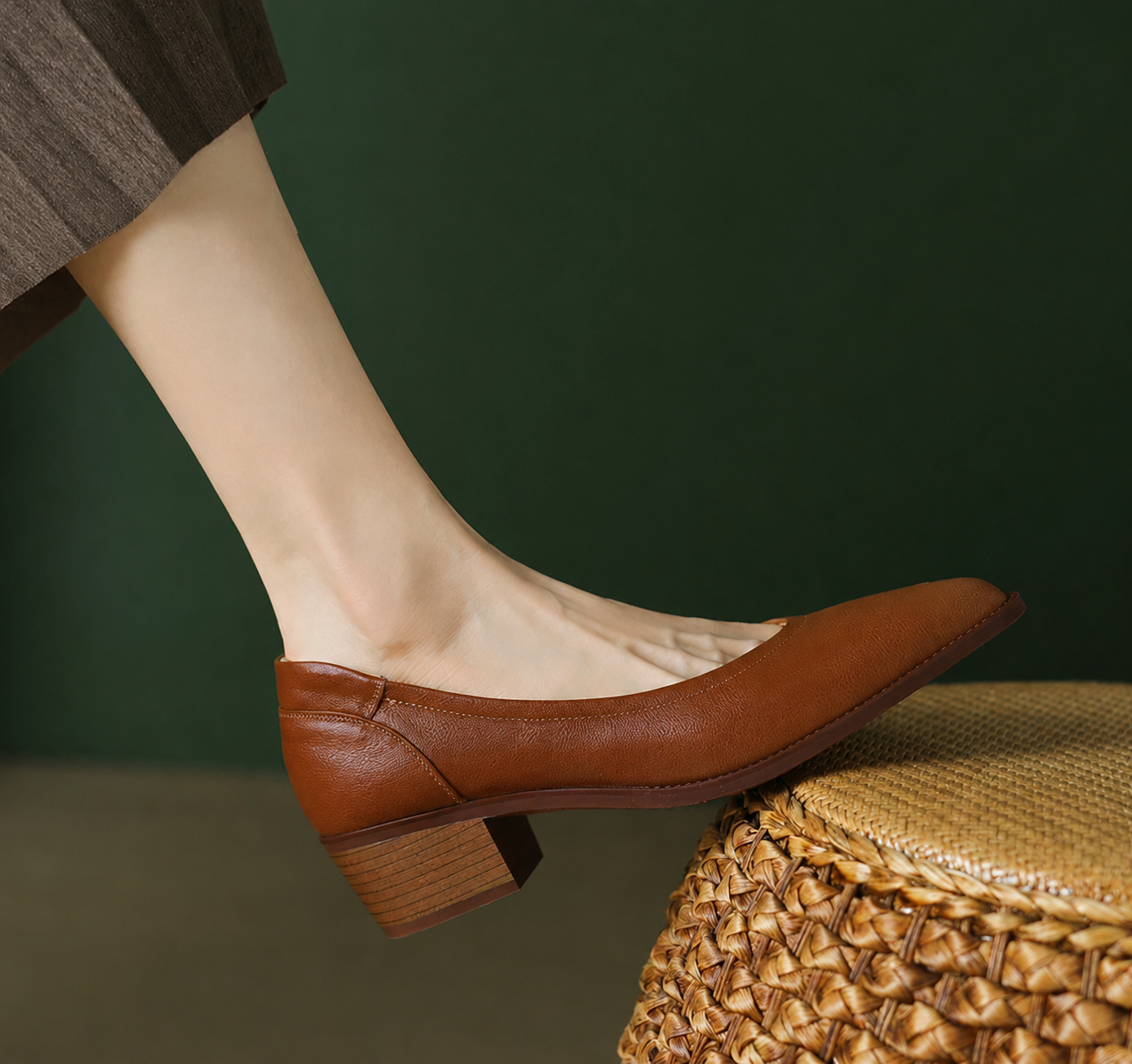 Olivia | Women's Pointed Toe Block Heel Pumps Slip On Mid Heel Shoes