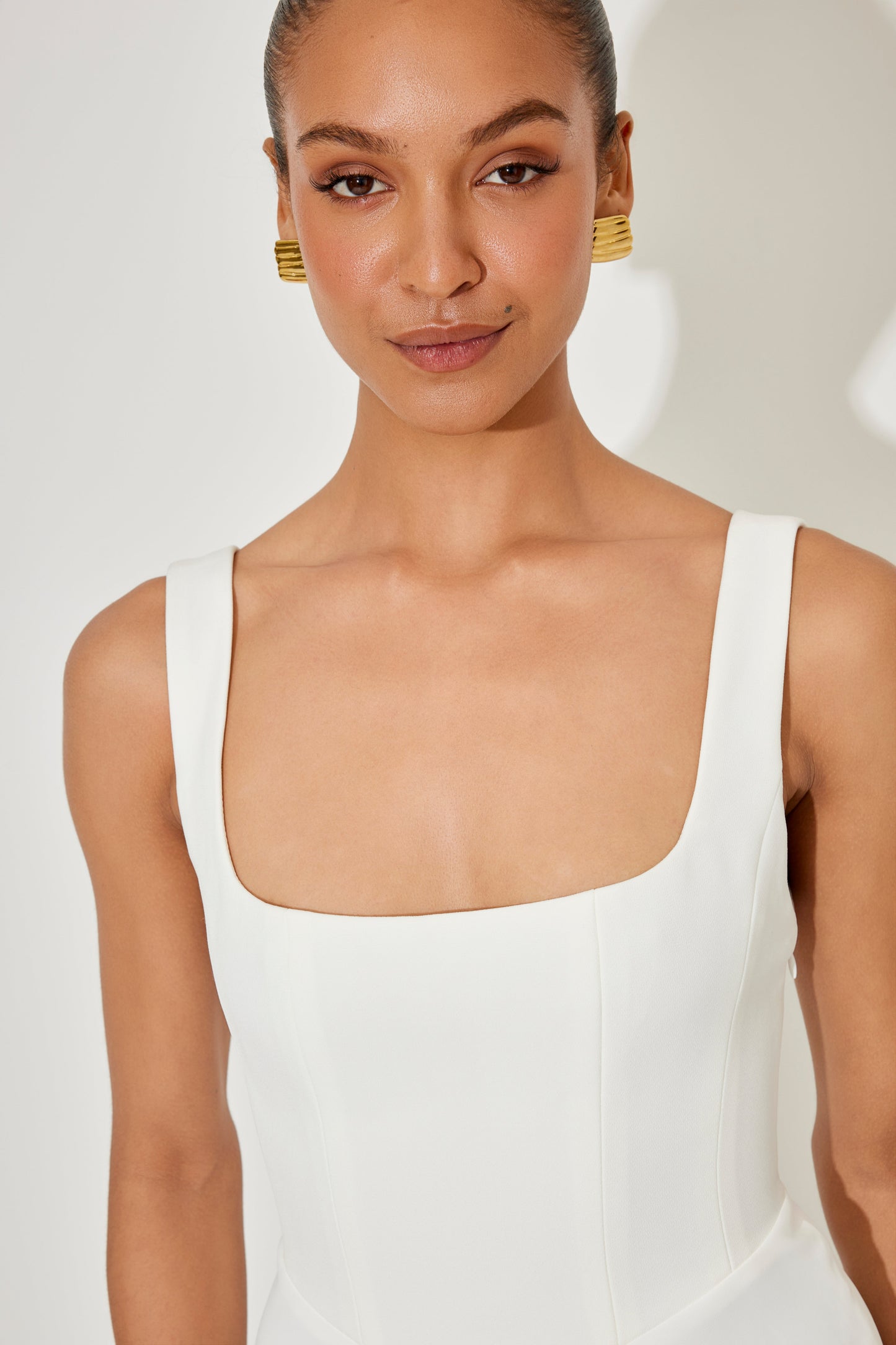 Journee | Timeless Flowy Mid-Length Dress