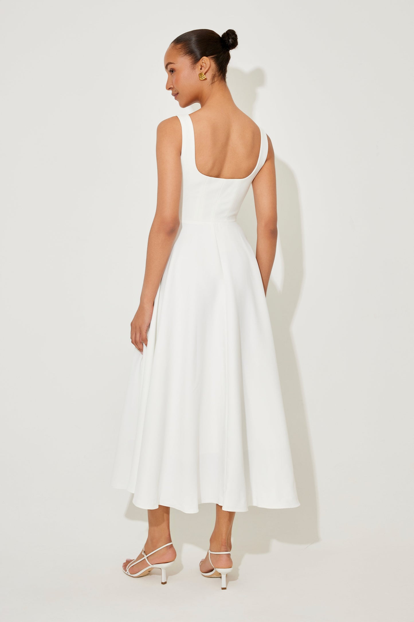 Journee | Timeless Flowy Mid-Length Dress