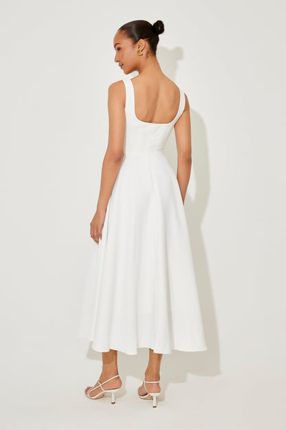 Journee | Timeless Flowy Mid-Length Dress