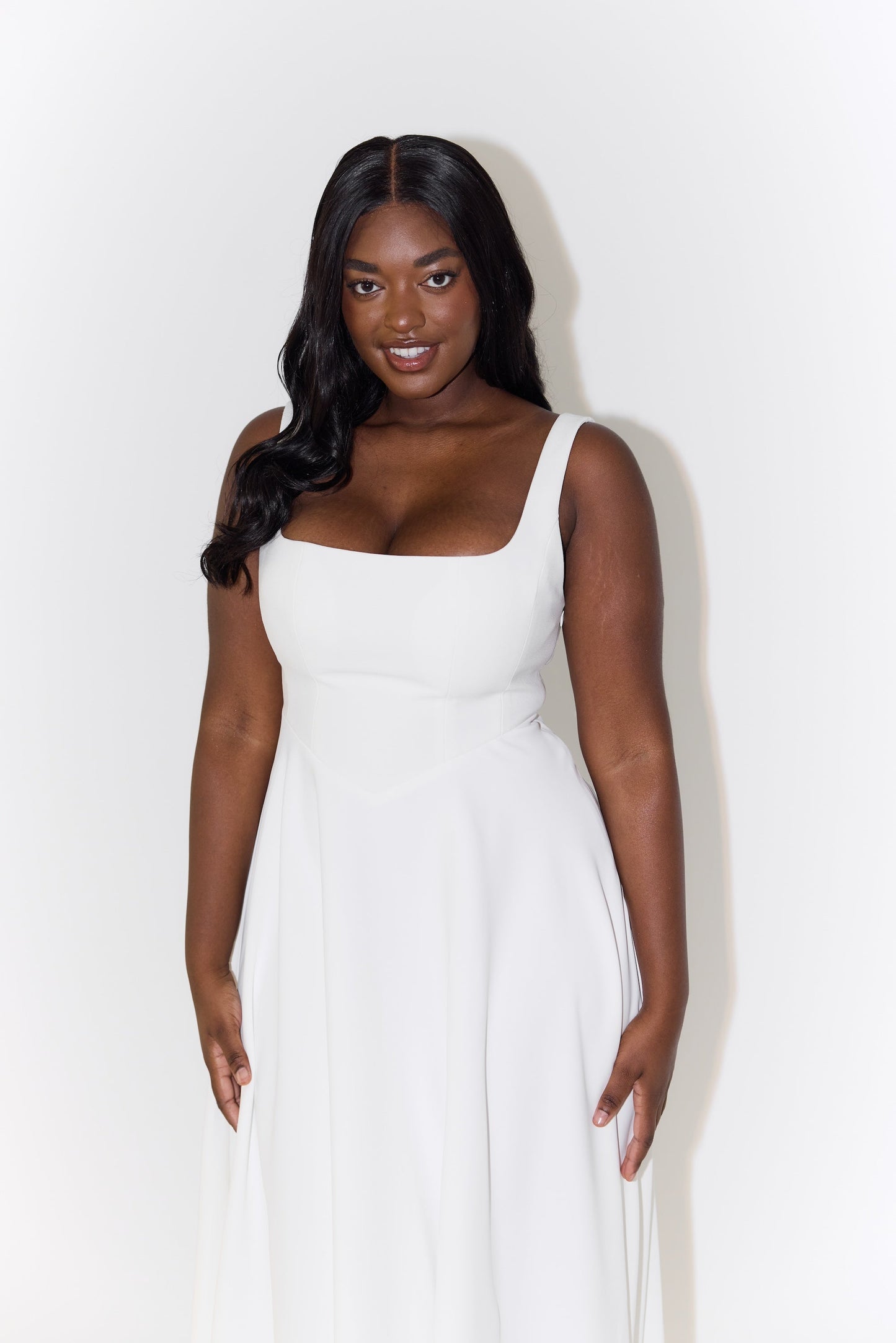 Journee | Timeless Flowy Mid-Length Dress