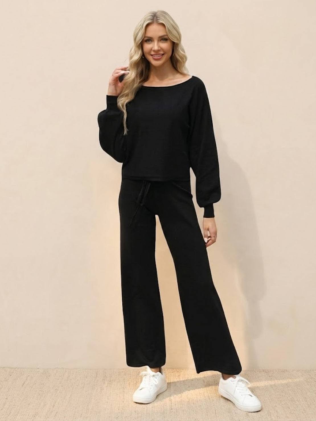 Phoebe | Women's Cropped Sweatshirt and Wide-Leg Pants Lounge Set