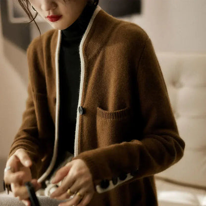 Daniela | Retro Cardigan
