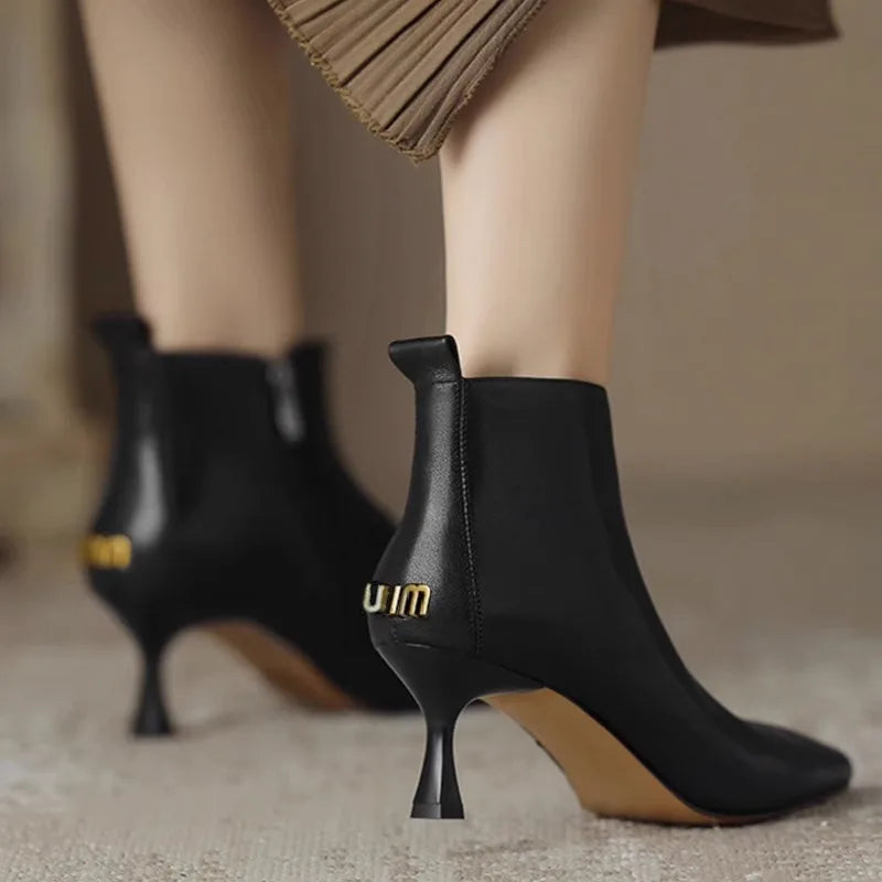 Rose | Premium Kitten Boots