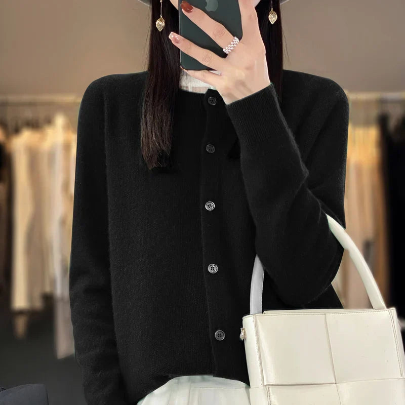 Jessica | Buttoned Cardigan