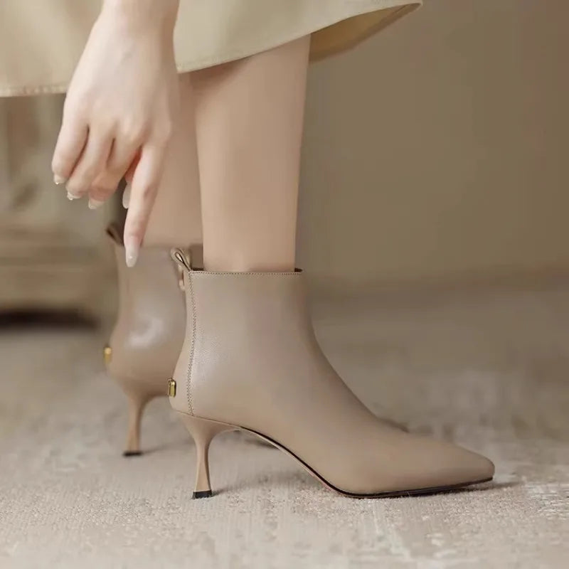 Rose | Premium Kitten Boots