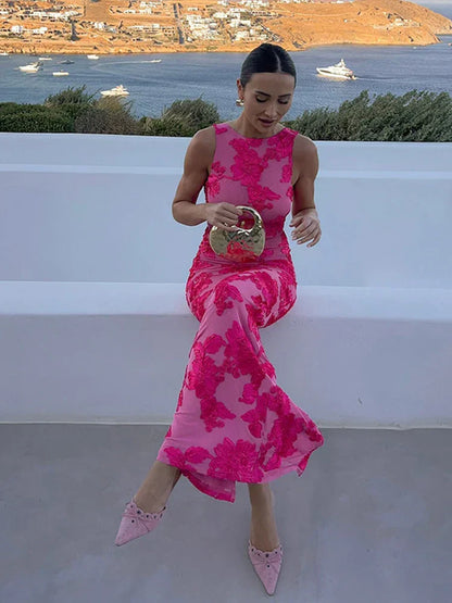 Allison | Refined Maxi Dress with Pink Floral Design
