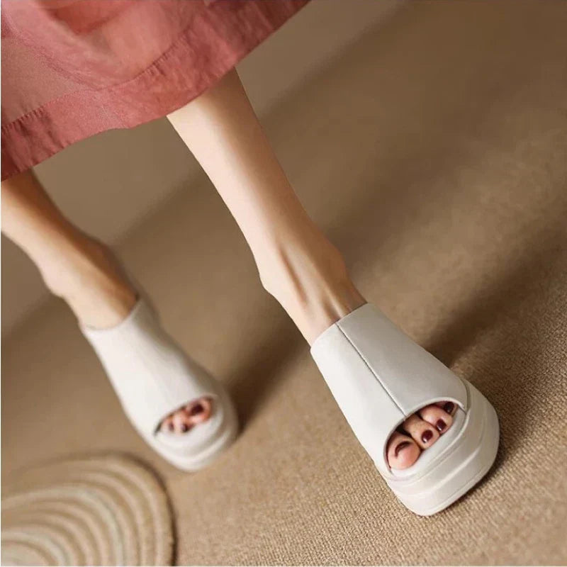 Robin | Women's Platform Flat Sandals