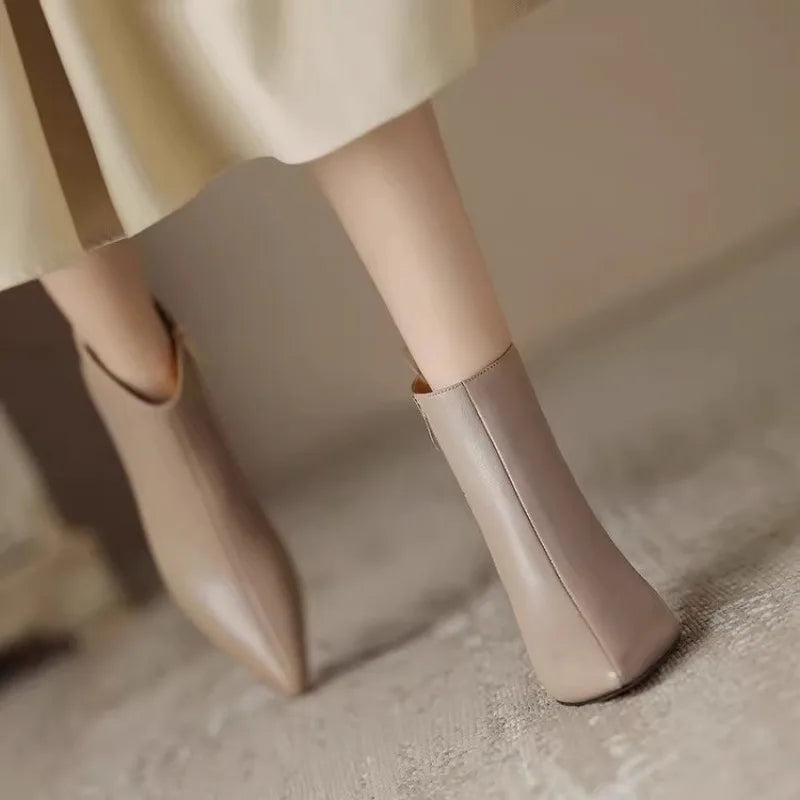Rose | Premium Kitten Boots