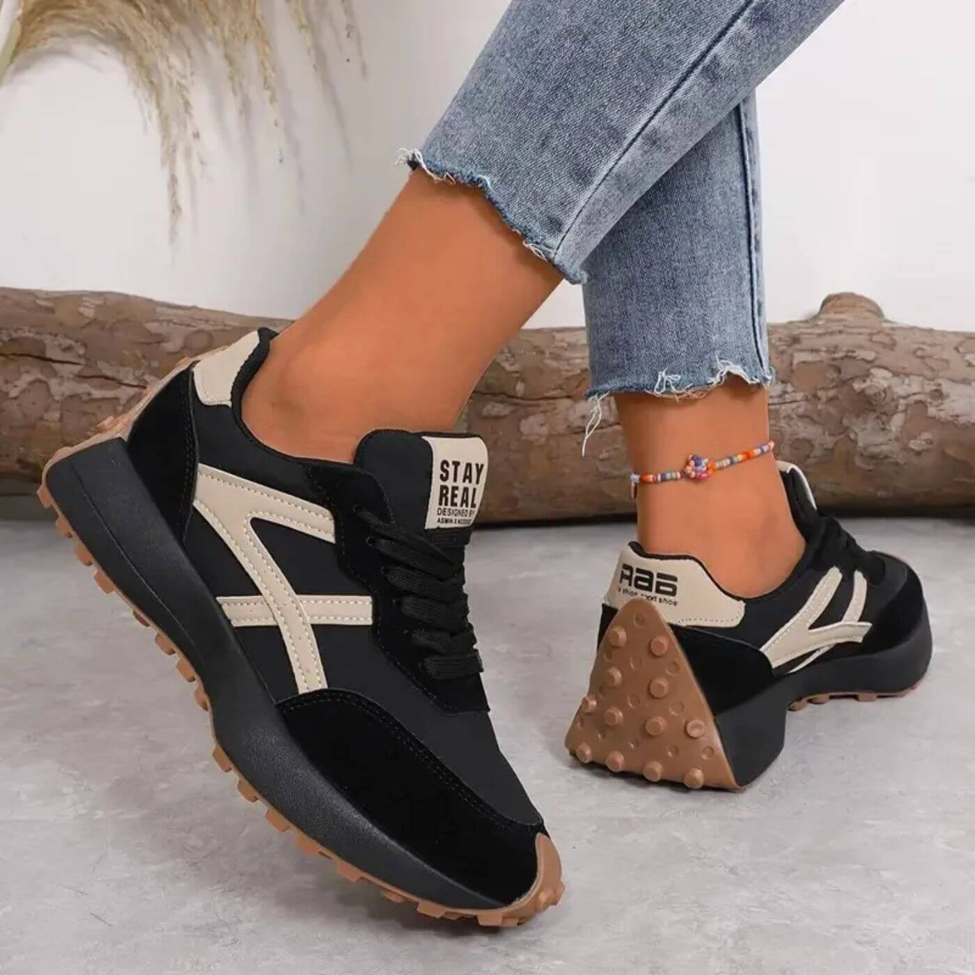 Kathy | Slip-Resistant Orthopedic Sneakers