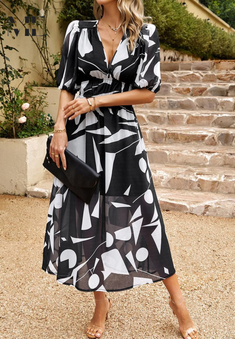 Kinsley | Refined Floral Dress