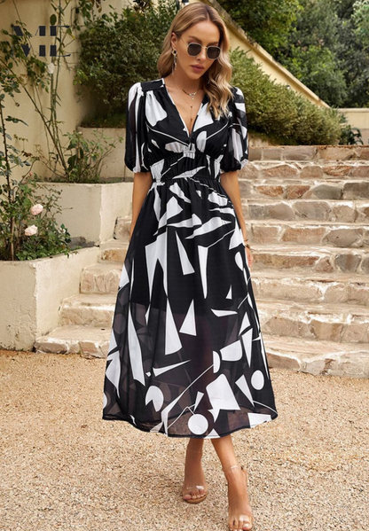 Kinsley | Refined Floral Dress