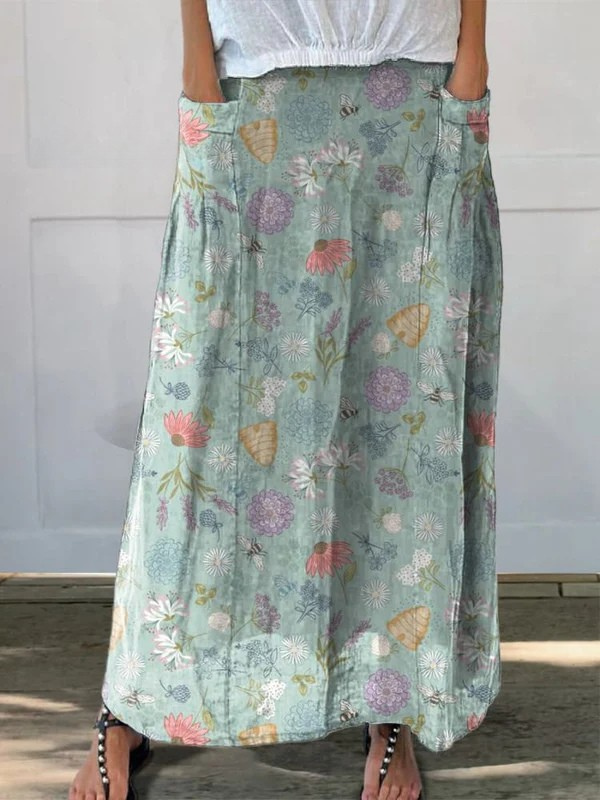 Amanda | Blooming Spring Botanical And Bumble Bee Pattern Printed Pocket Skirt