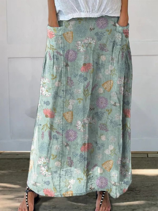 Amanda | Blooming Spring Botanical And Bumble Bee Pattern Printed Pocket Skirt