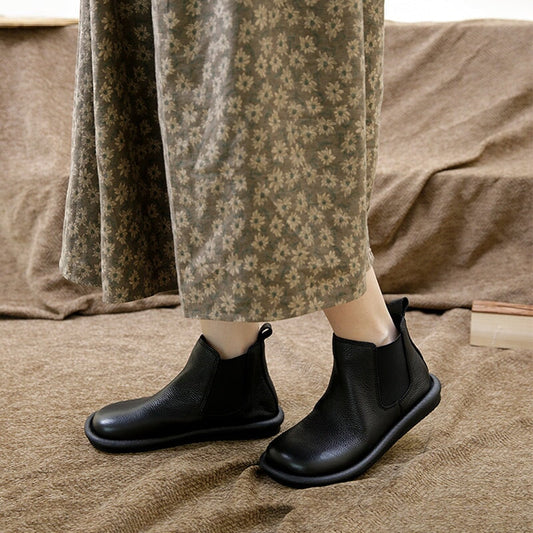Carol | Slip-On Boots â Effortless Comfort, Contemporary Simplicity