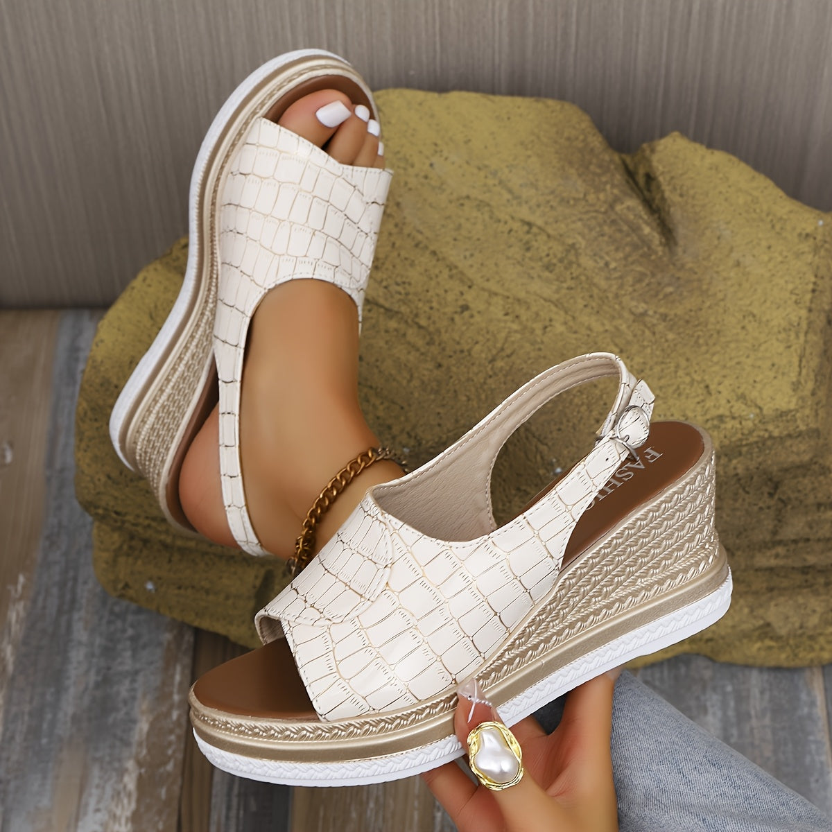 Julia | Women's Wedge Sandals