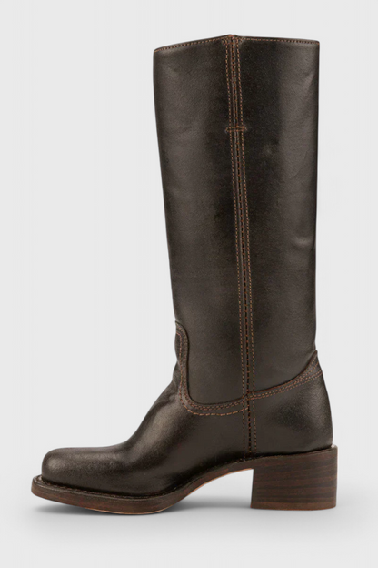 Lauren | Modern Timeless Boots for All-Season Wear