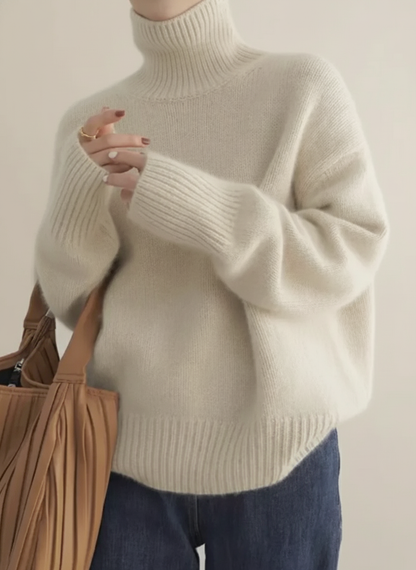 Caroline | Plush Turtleneck Sweater