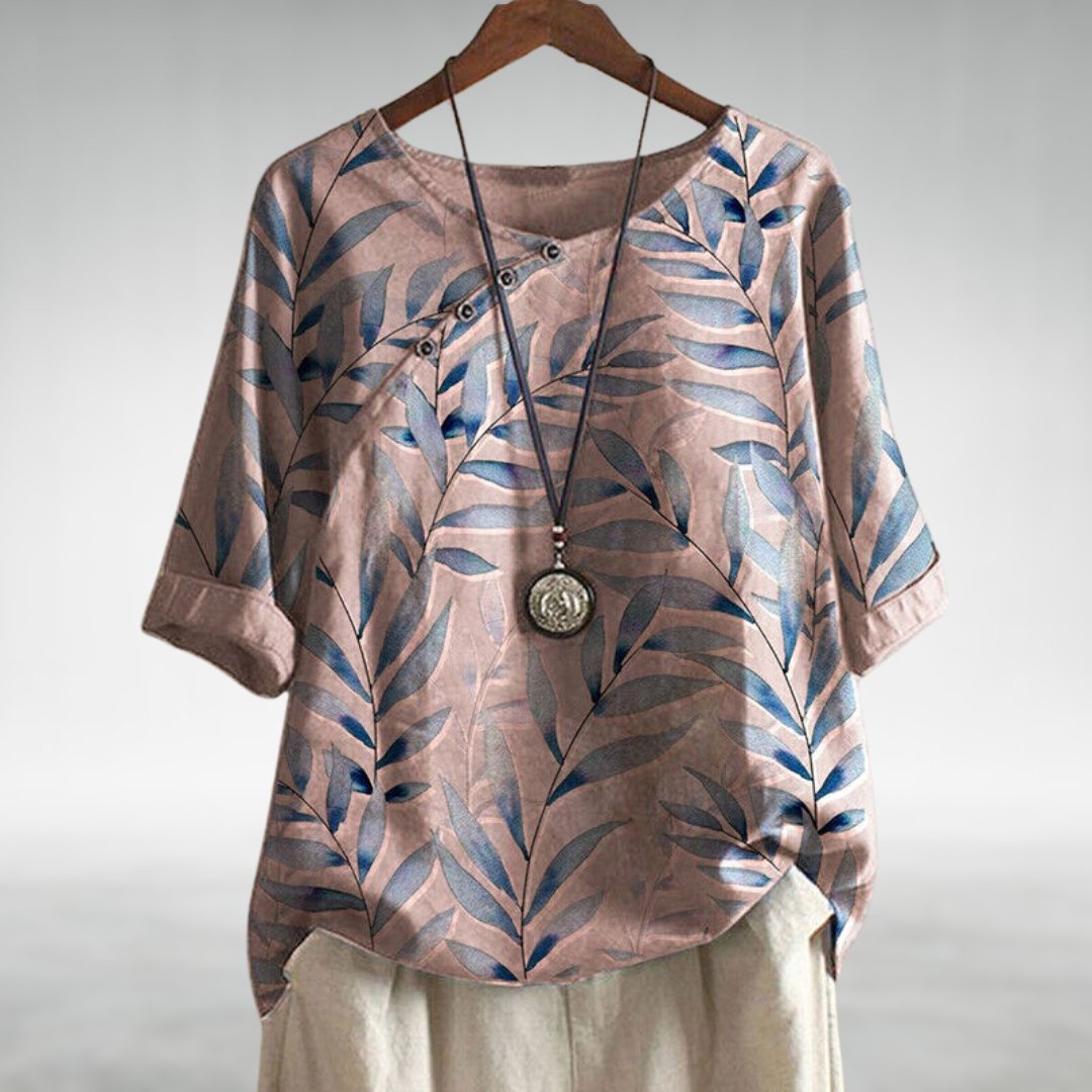 Eliza | Trendy Blouse with a Playful Flair