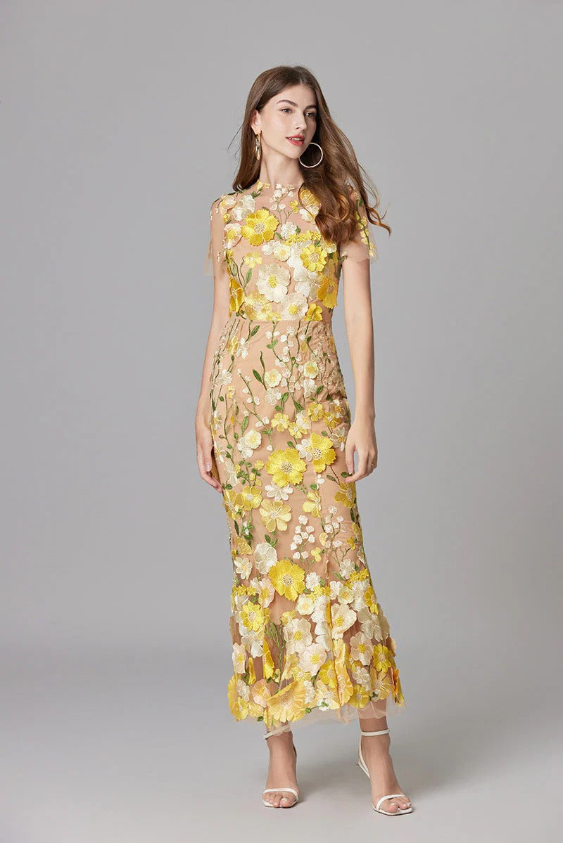 Raelynn | Women's 3D Floral AppliquÃ© Sheer Mesh No-Sleeve Maxi Dress