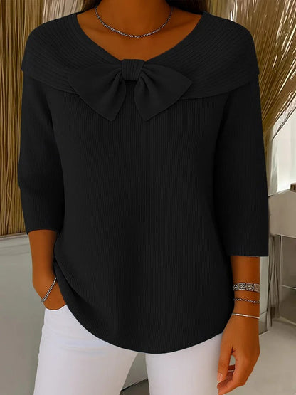 Beatrice | Women's Sweater with Bow and Round Neckline