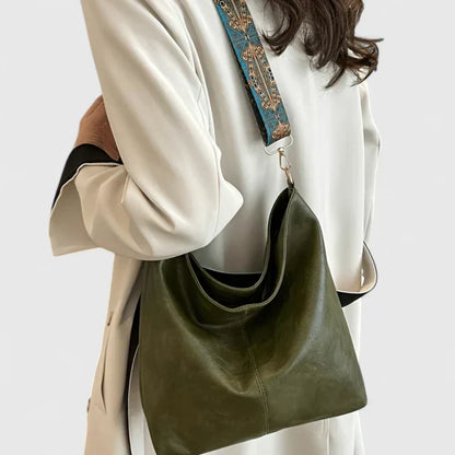 Nadia | Shoulder Bag with Distinctive Character