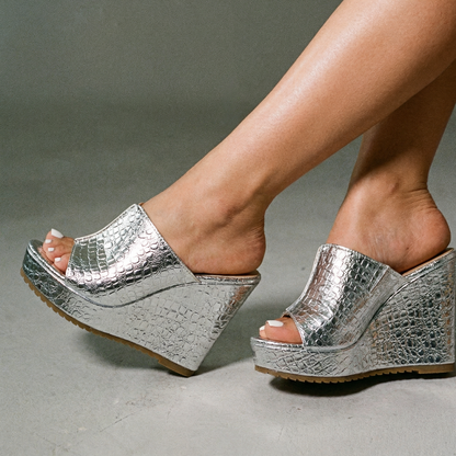 Samantha | Women's Gold Platform Wedge Sandals