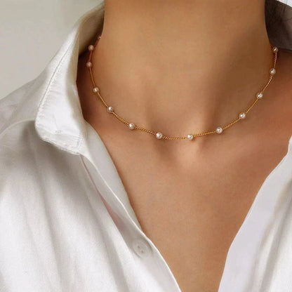Cheryl | Gold Pearl Necklace